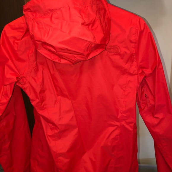North Face Rain Coat - Picture 4 of 9